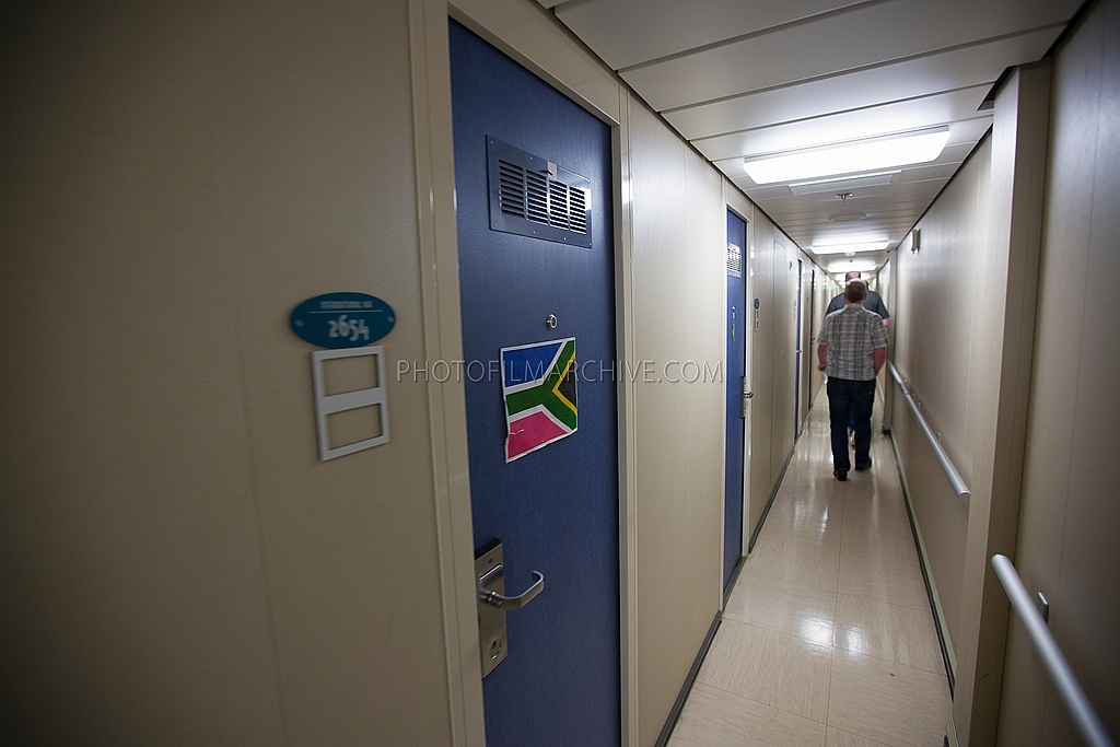 Celebrity Silhouette Crew Cabins Photofilmarchive Com